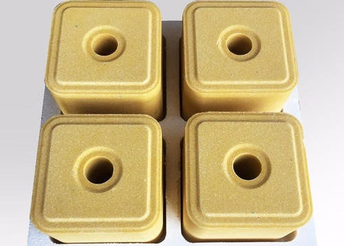 Light Yellow Animal Feeds Grade Chito Oligosaccharide Ruminants Licking Brick