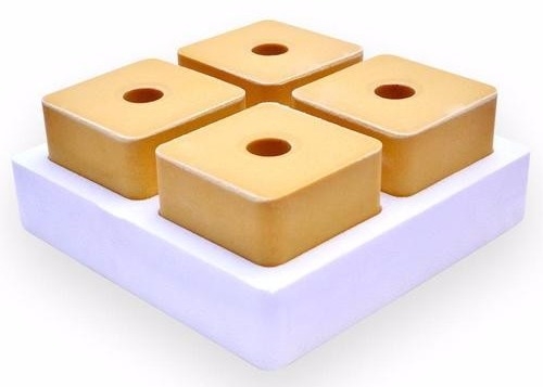 Light Yellow Animal Feeds Grade Chito Oligosaccharide Ruminants Licking Brick